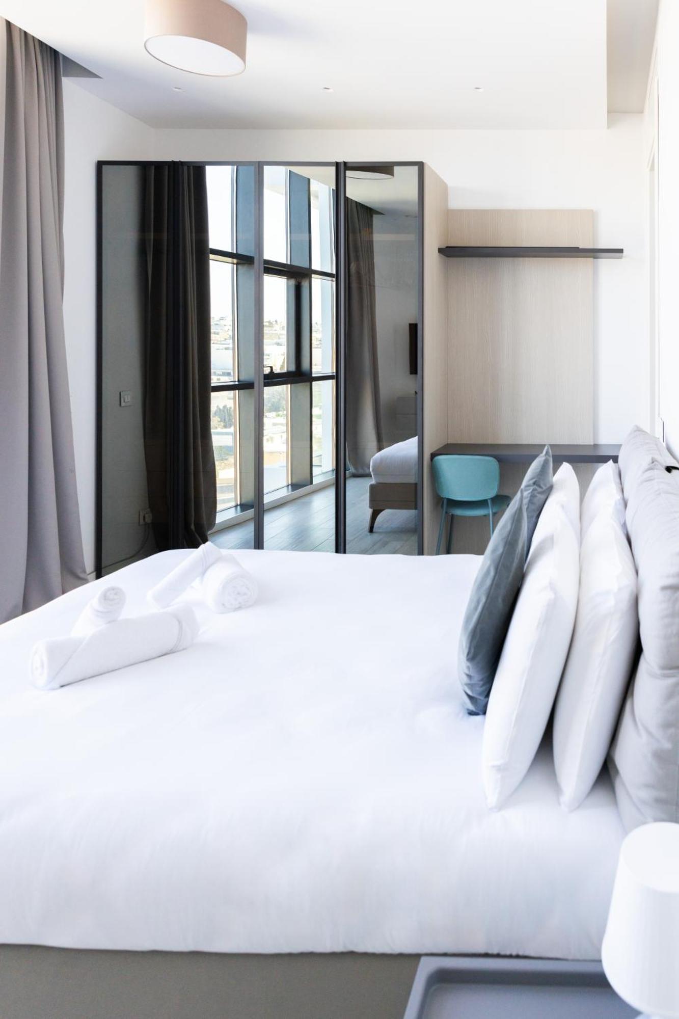 Modern Apartment In The Center Of St Julians By Arcobnb Saint Julian's Luaran gambar